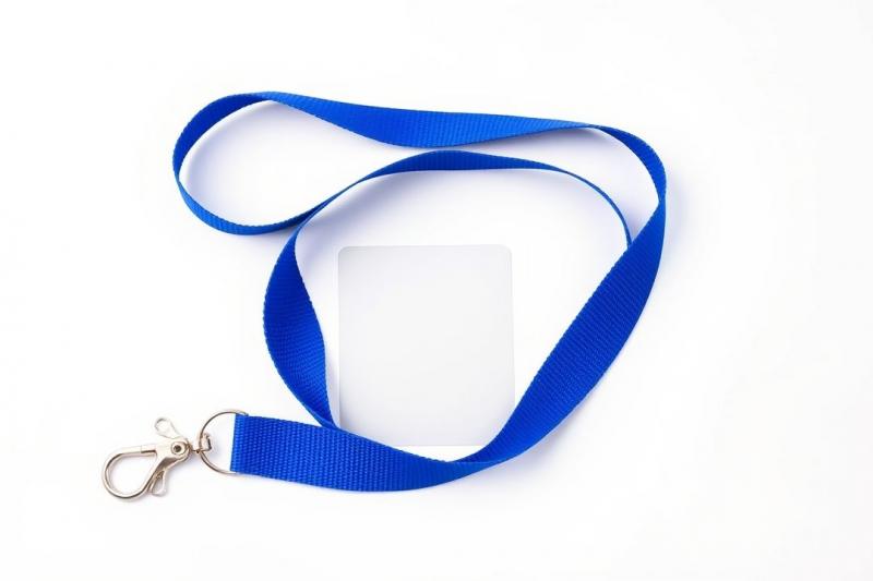 Crachá Personalizado para Empresa: Melhore a Identidade Visual e Segurança